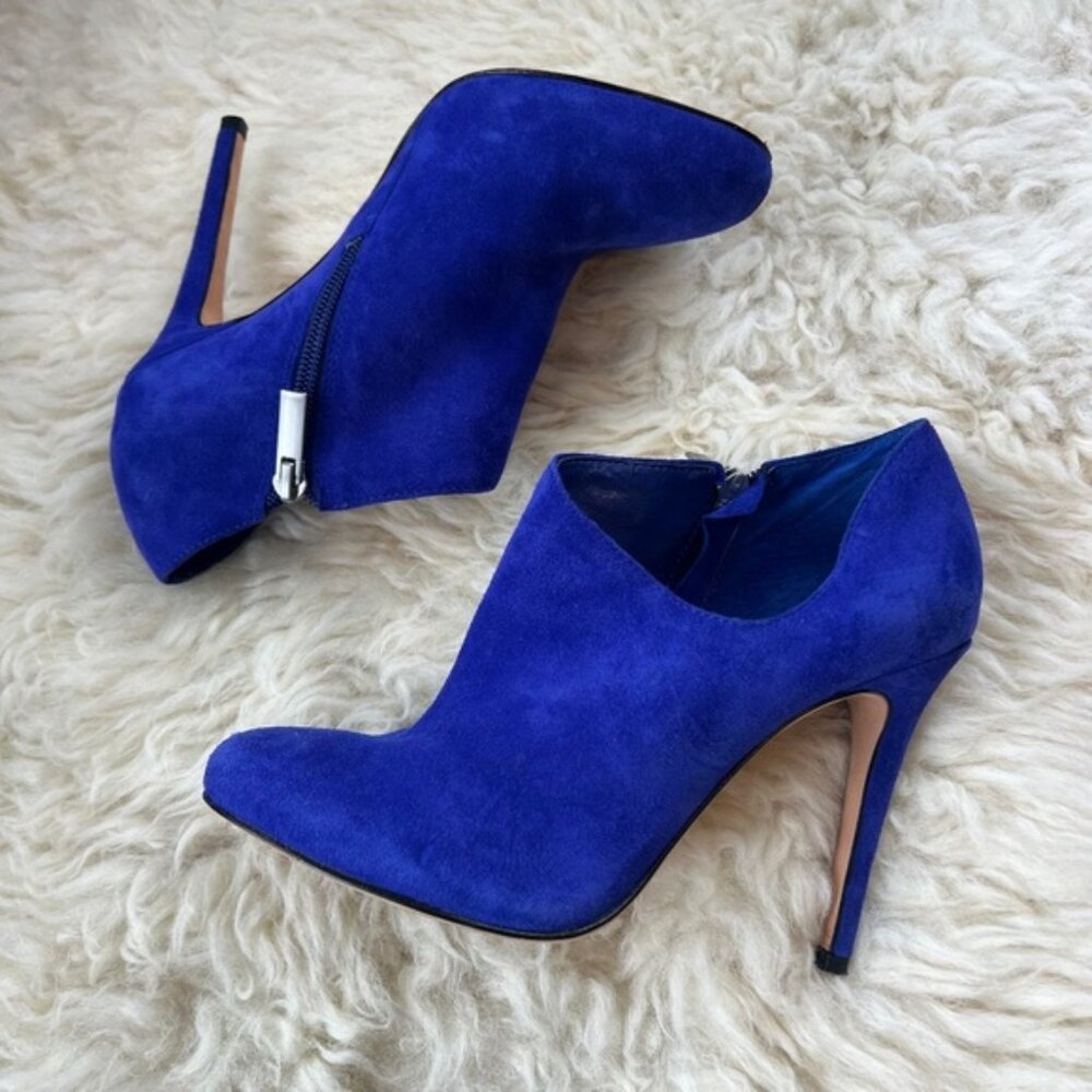 Saks 5th Avenue Suede Royal Blue Cut Out Shootie Booties Heels Size 6